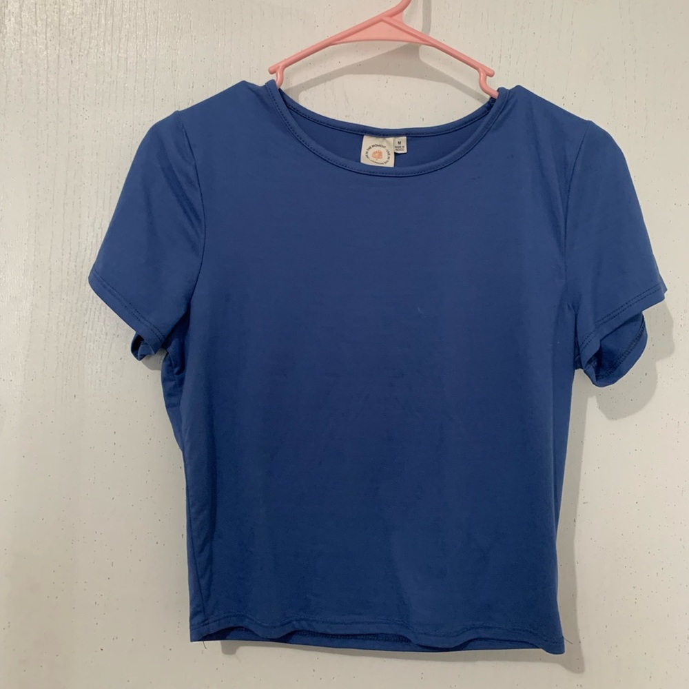 crop top
